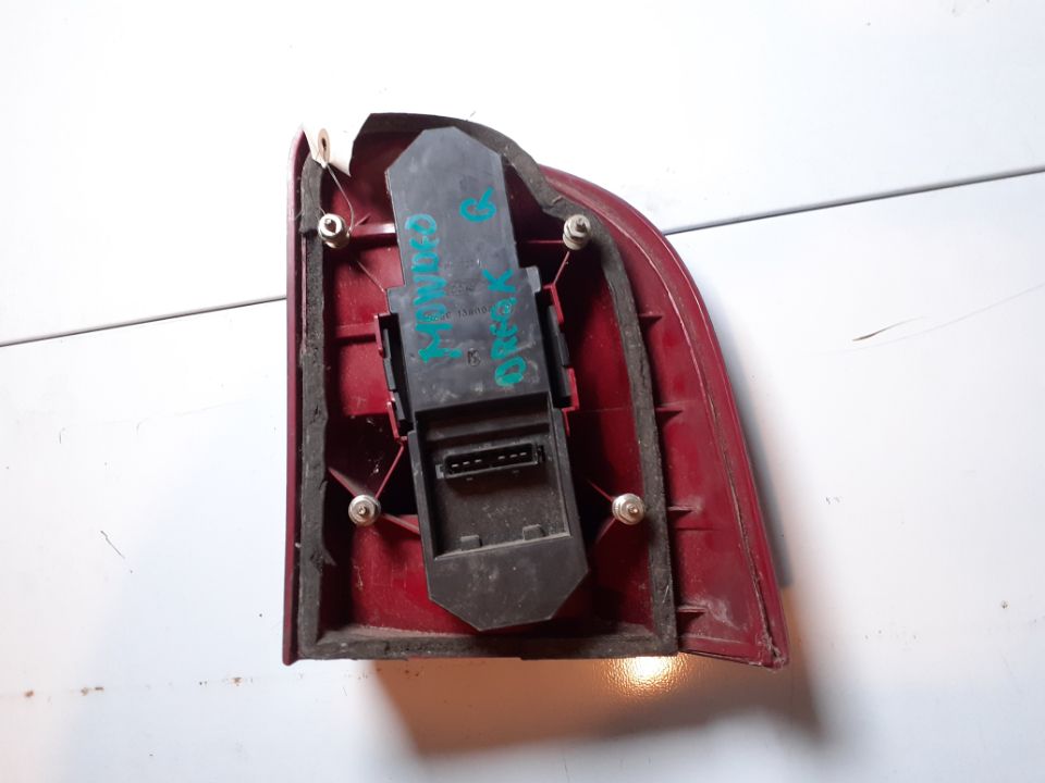 Ford mondeo break feu arrière gauche