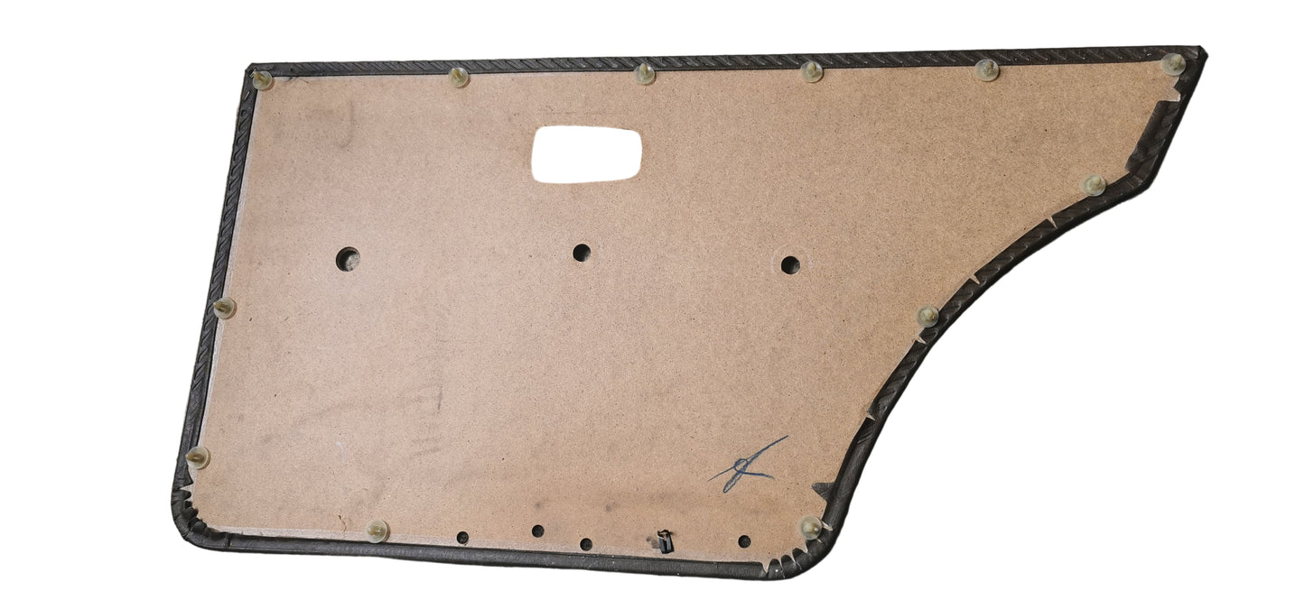 Golf 1 panneau de porte arrière gauche