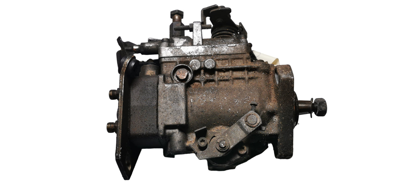 Pompe d'injection 068130108N