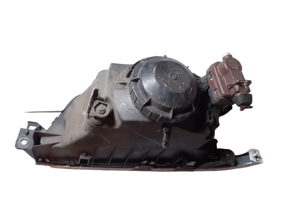 Peugeot 306 phare avant