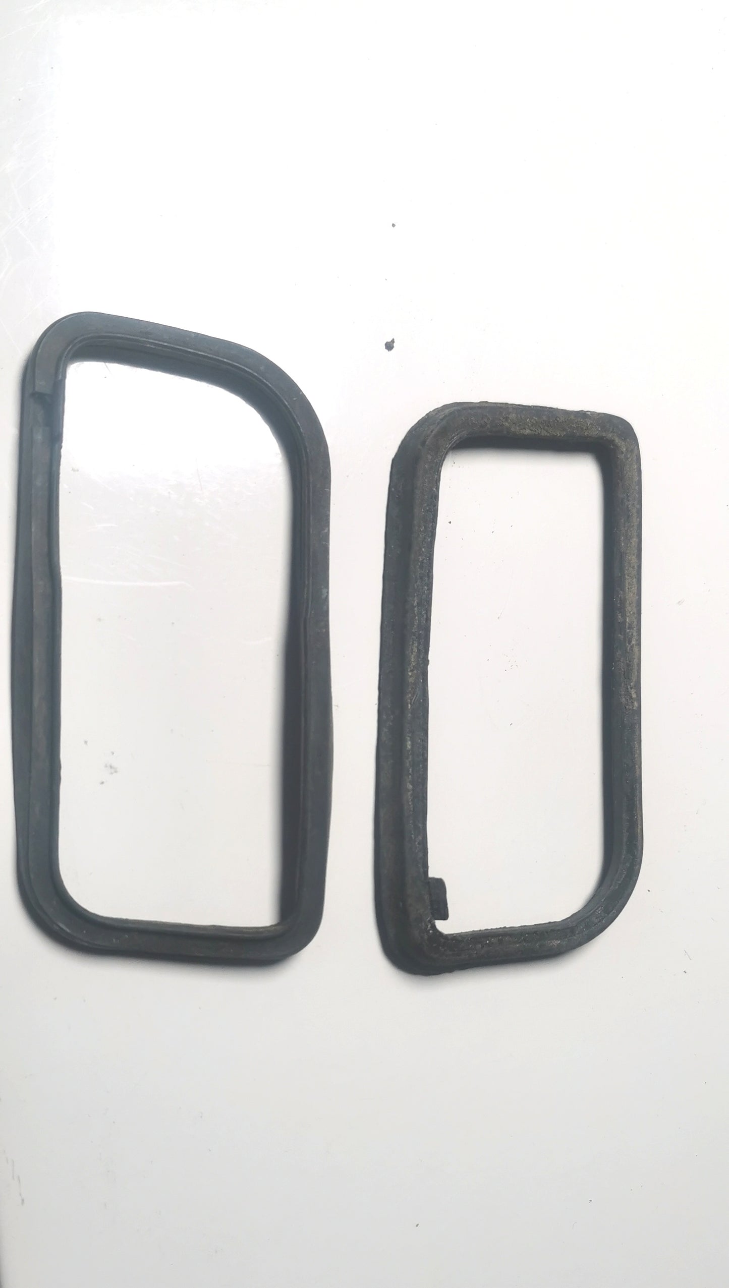 Renault 4L cabochon clignotant avant