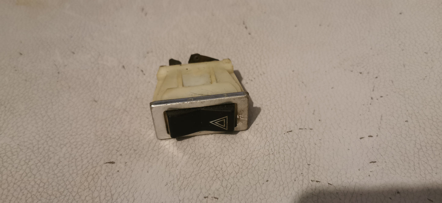 renault 4 Interrupteur de warning pour