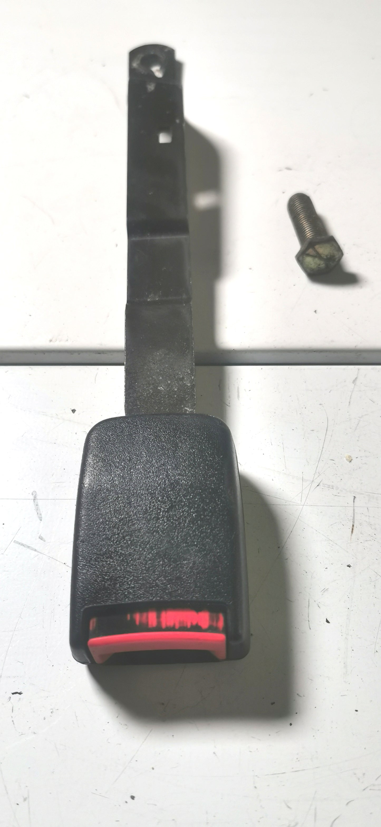 golf 2 ancrage de ceinture avant