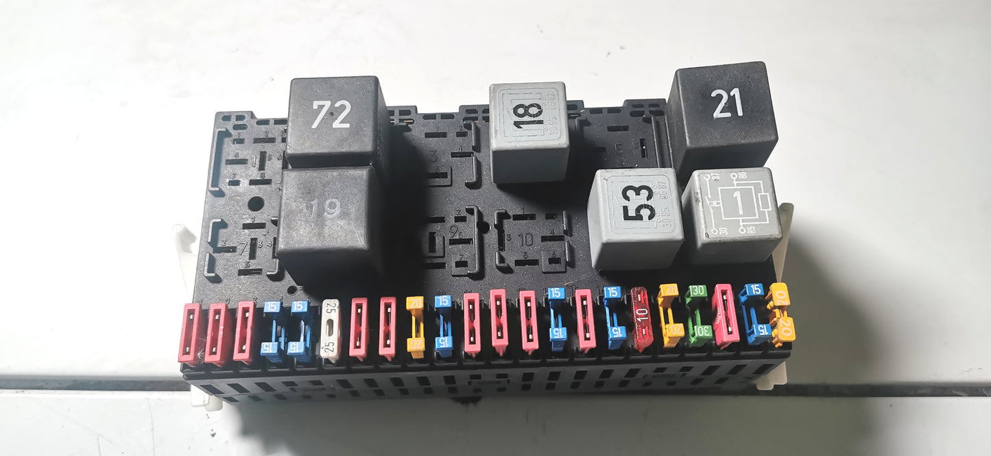 Golf 1 portes fusible