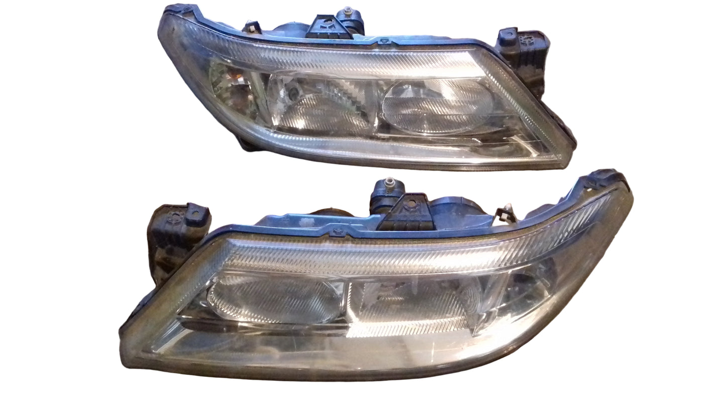 PHARES RENAULT LAGUNA 2