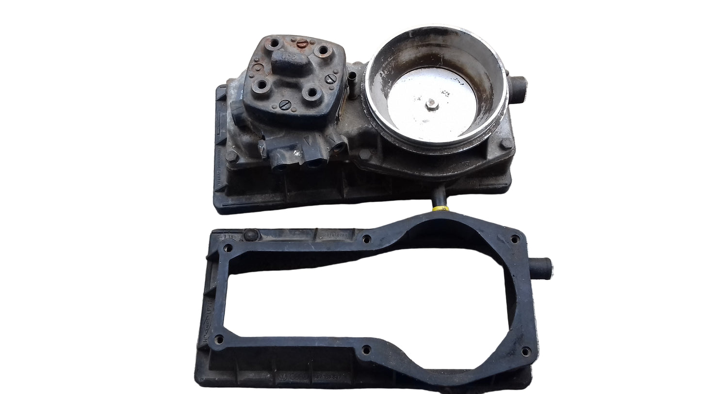 BOSCH 0 438 120 035 Débitmètre d'air