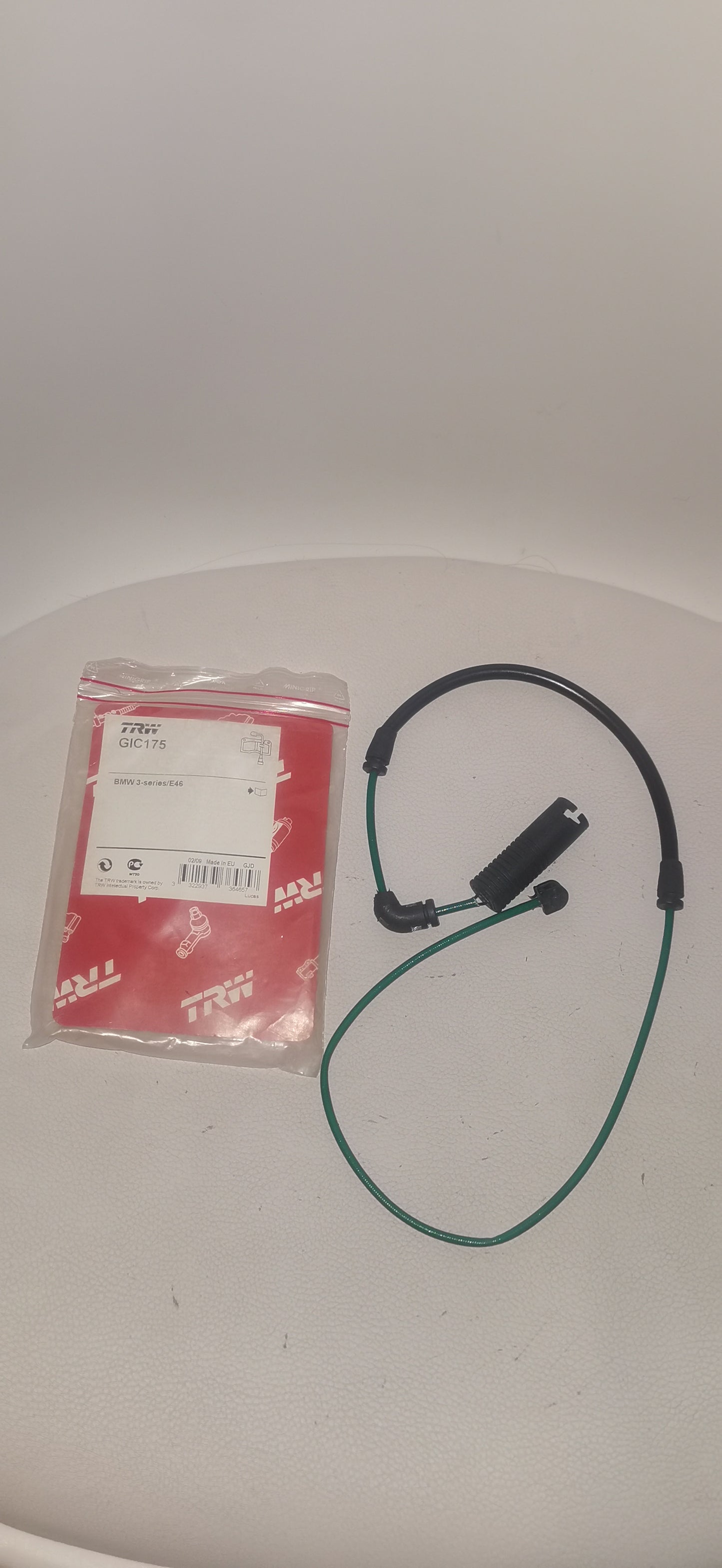 TRW GIC175