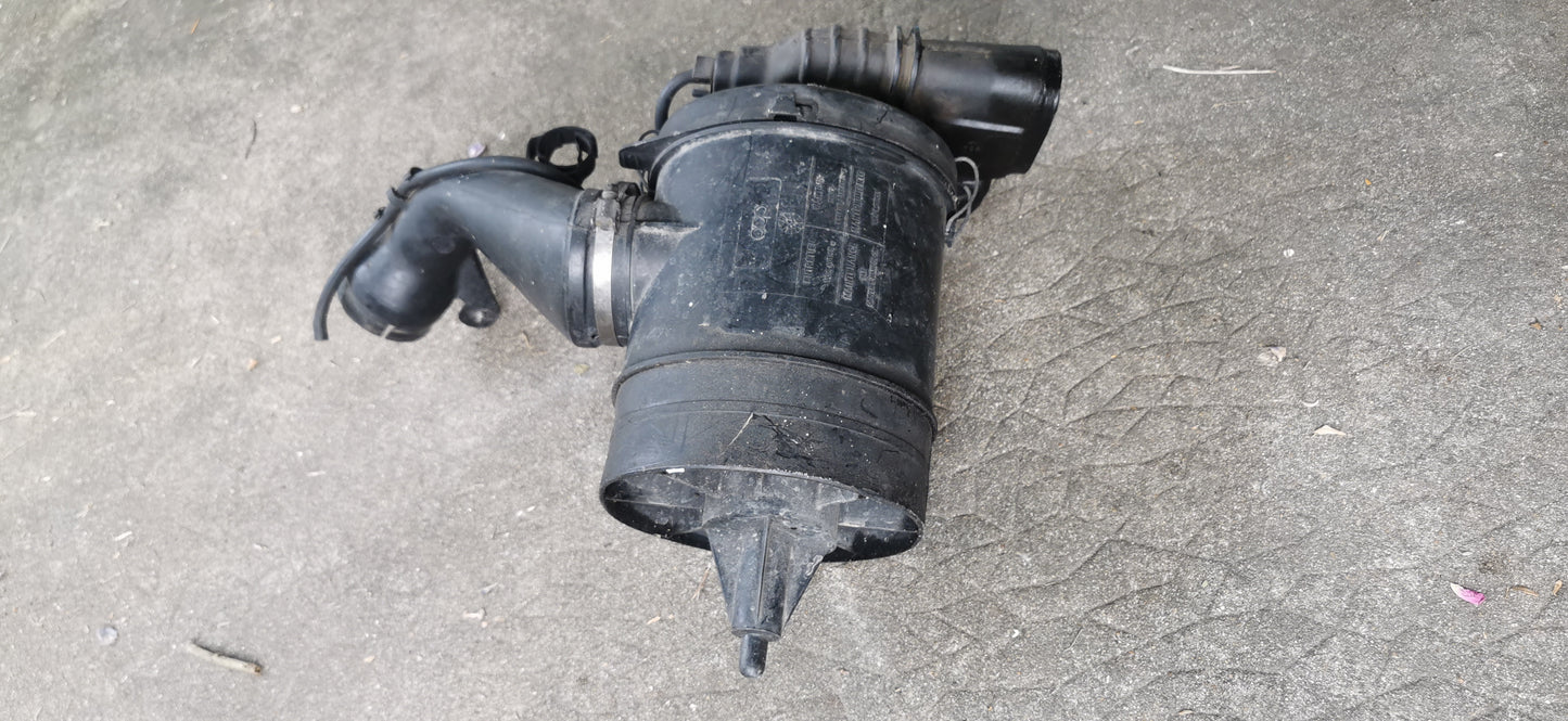 Peugeot 205 boitier filtre à air