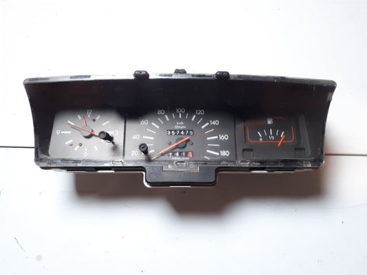 Peugeot 205 compteur