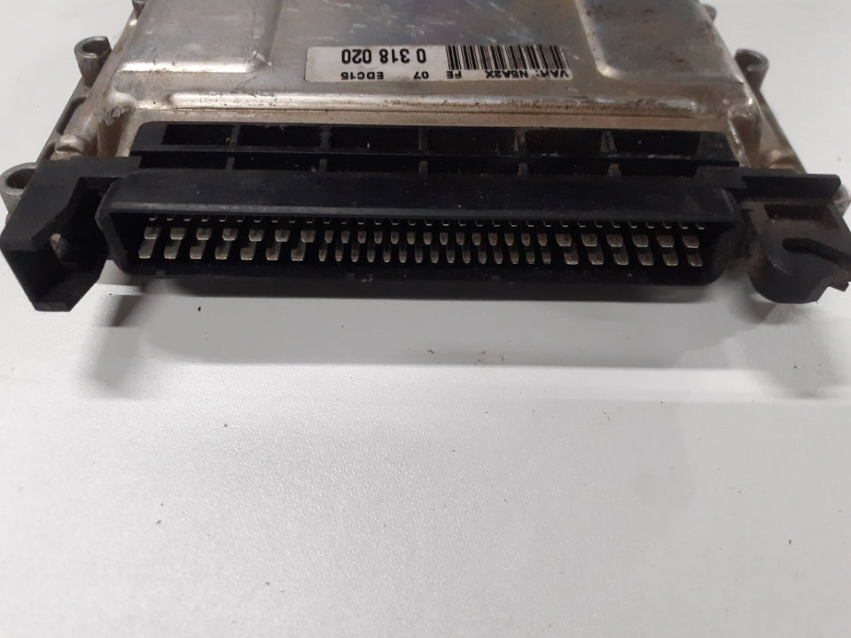 Peugeot 306 Calculateur moteur