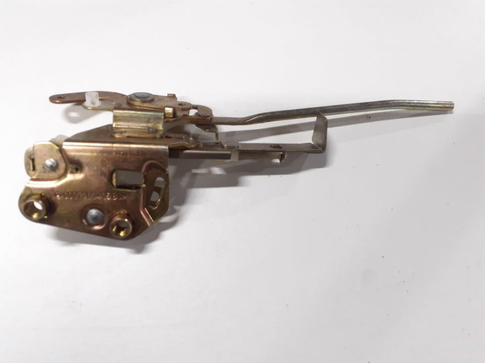 MERCEDES serrure de porte avant droite