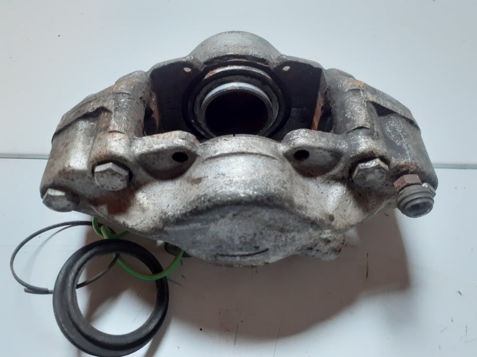 Etrier frein avant droit