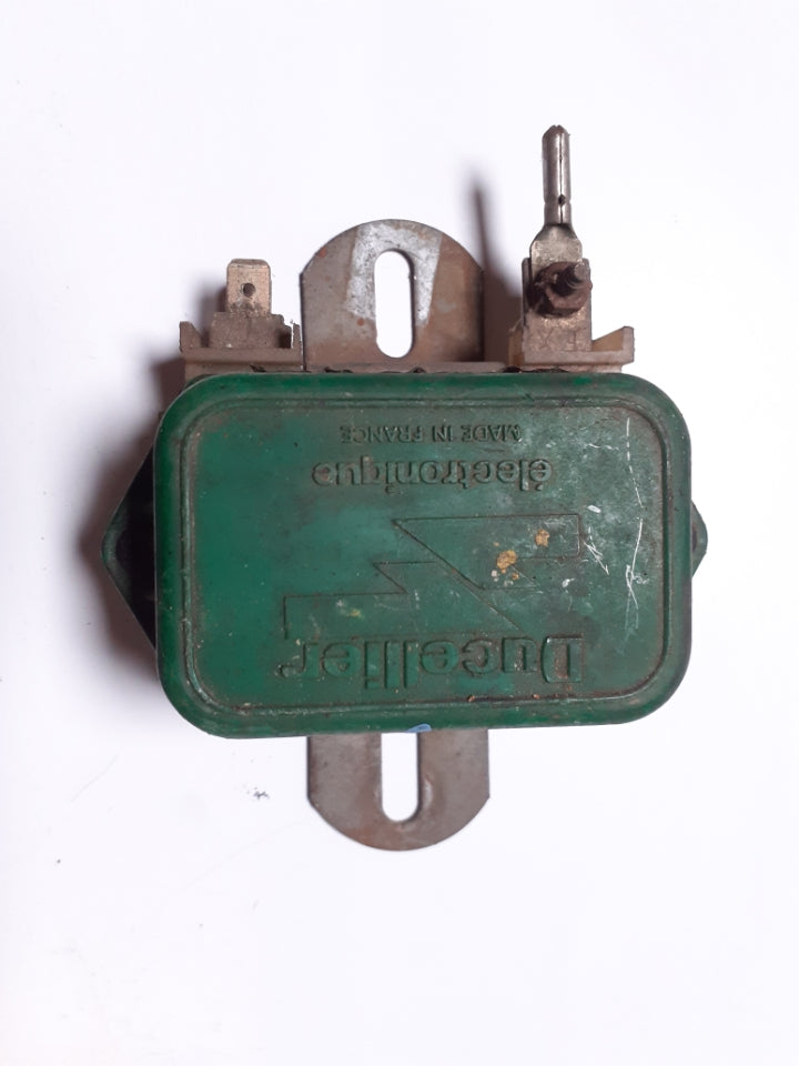 Simca 1100 regulateur tension