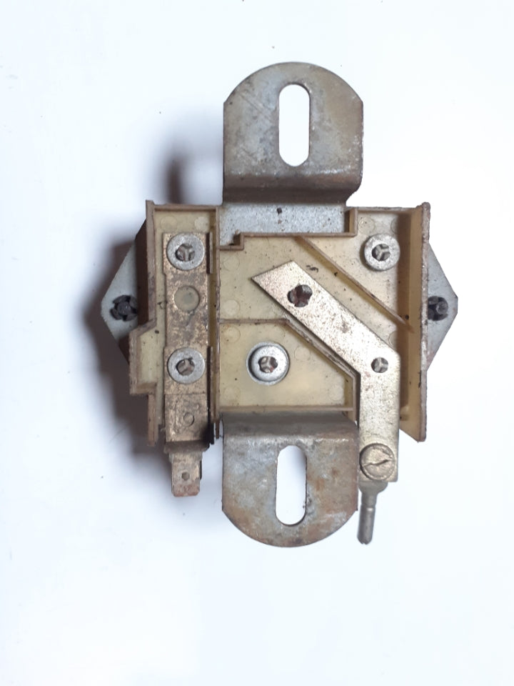 Simca 1100 regulateur tension