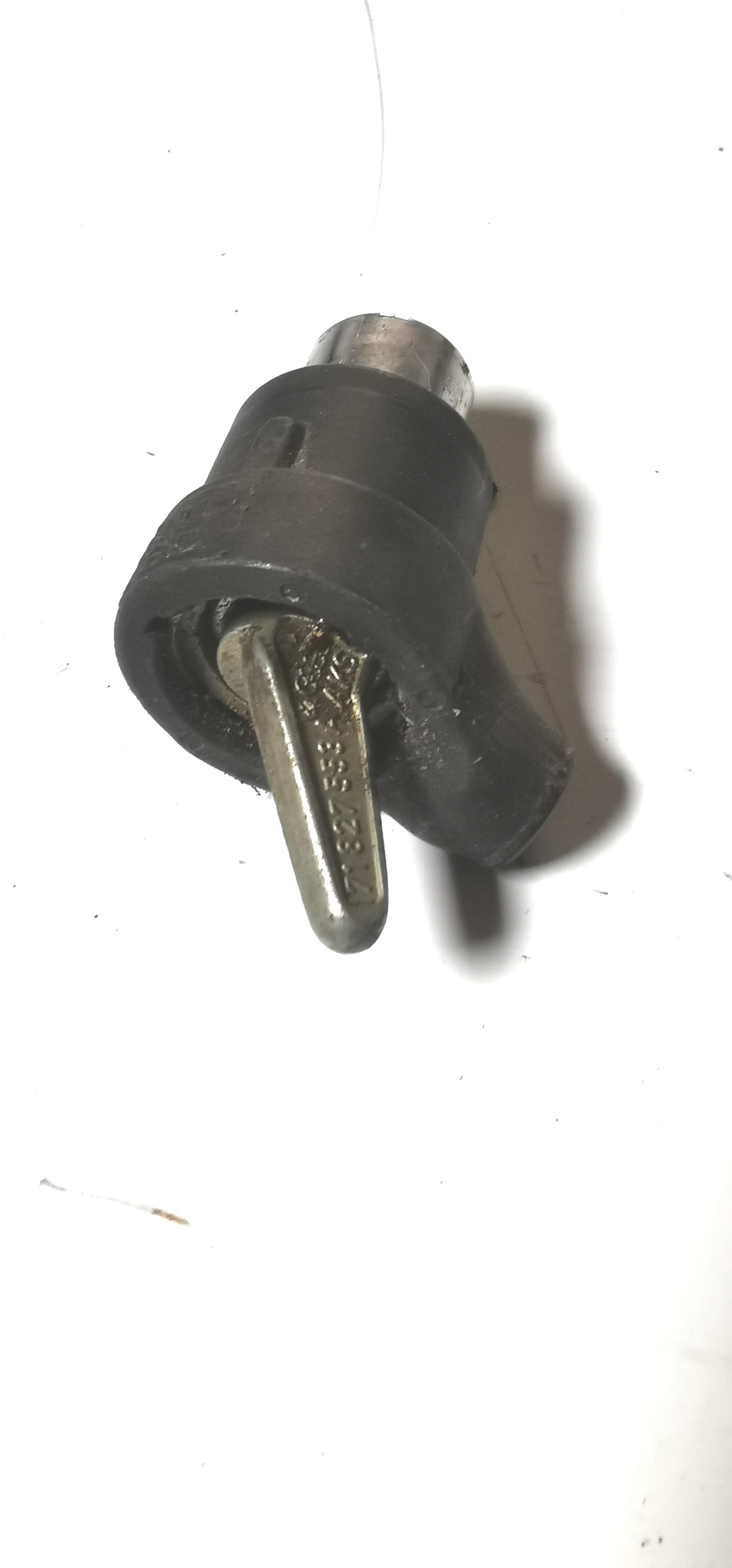 Golf 1 serrure coffre