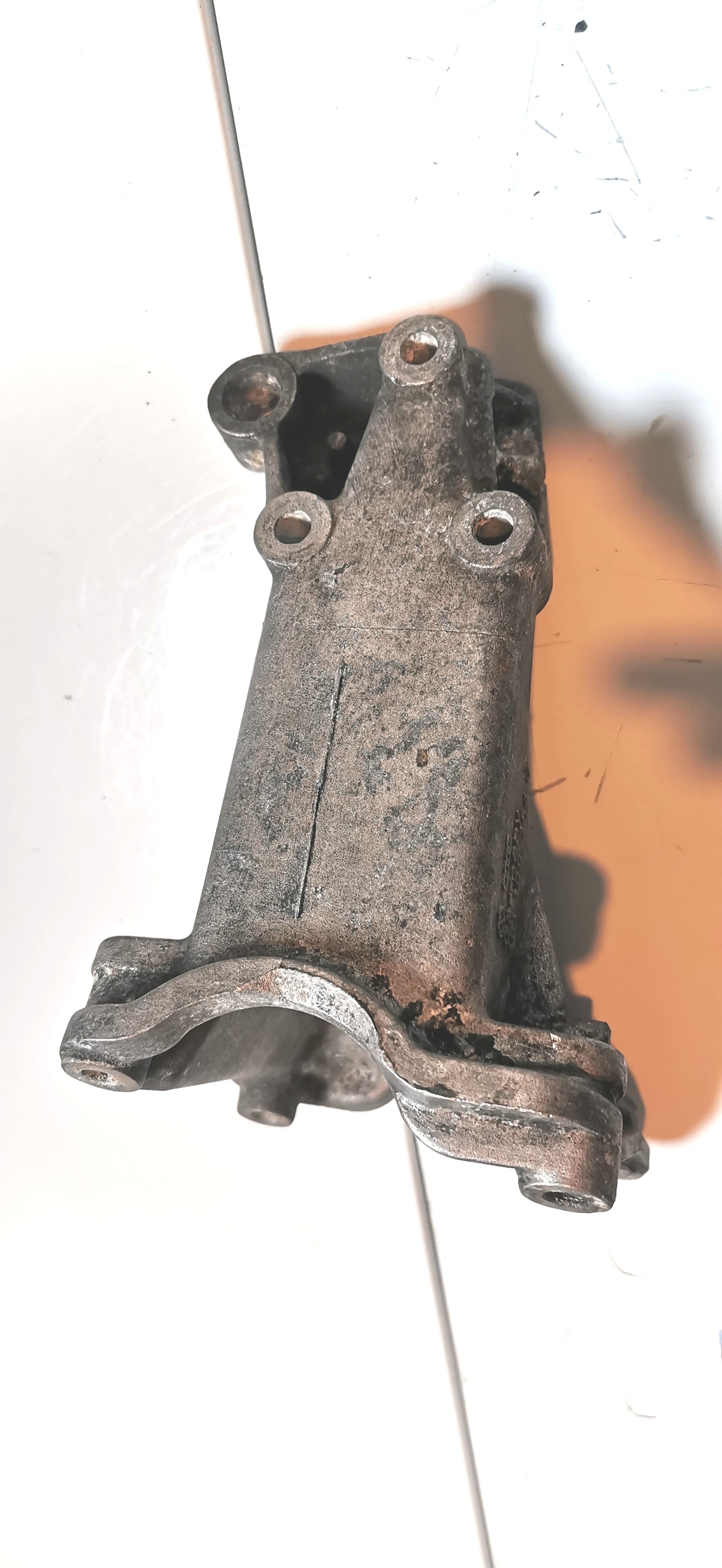 Golf 2 support suspension du moteur