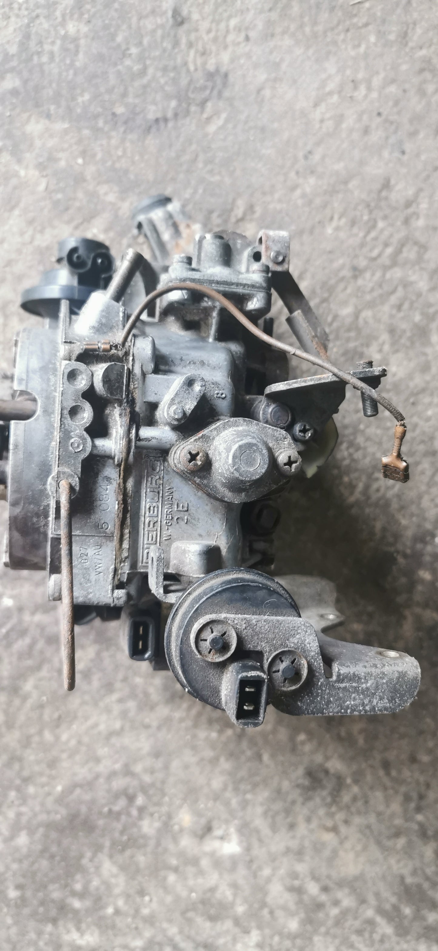 Golf 1 ou Golf 2 carburateur pierburg 2e