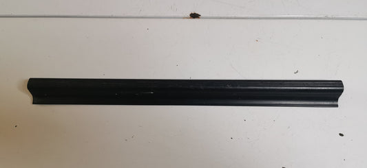 Golf 1 seuil de porte