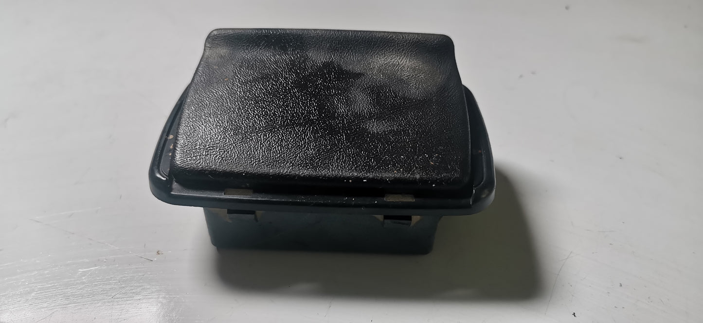 Transpoter T4 cendrier