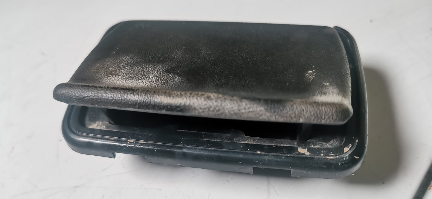 Transpoter T4 cendrier