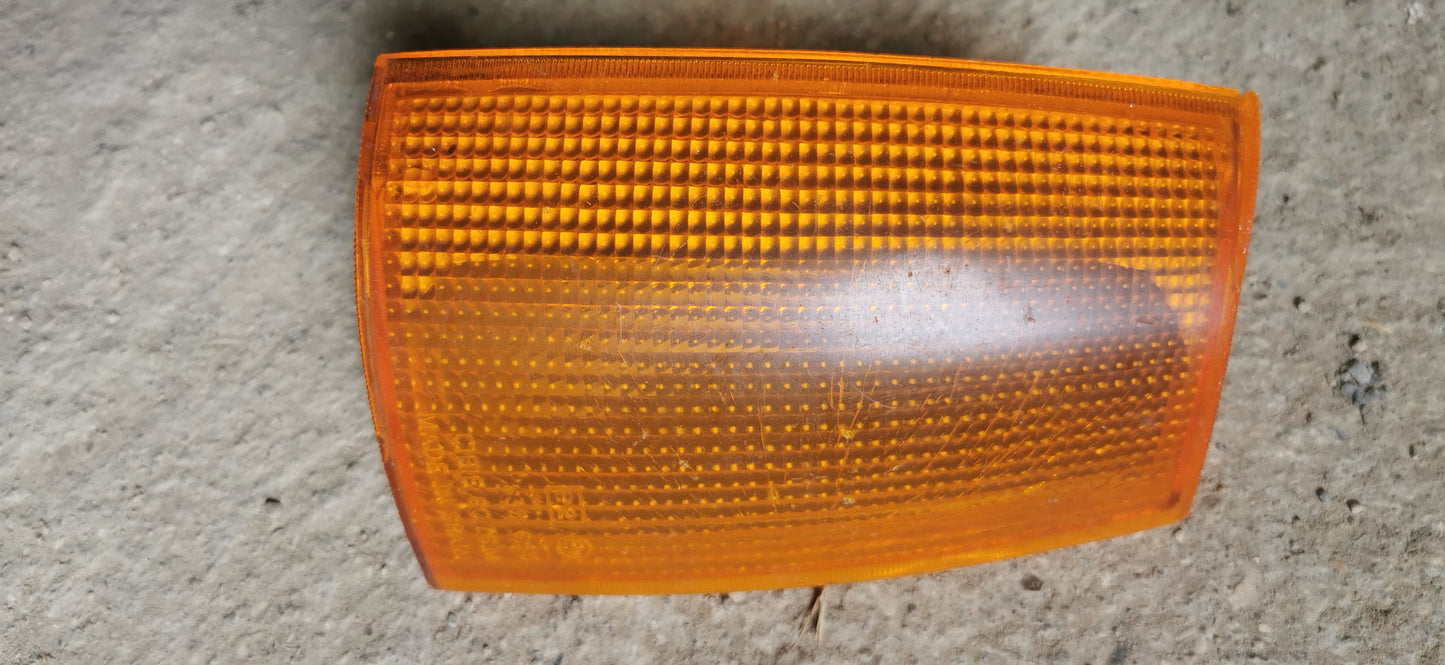 Renault 9 clignotant avant gauche CIBIE 6076 M