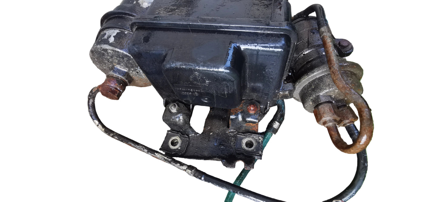 Support pompe à essence Golf 2 GTI 16s 8s K-jetronic 191201043