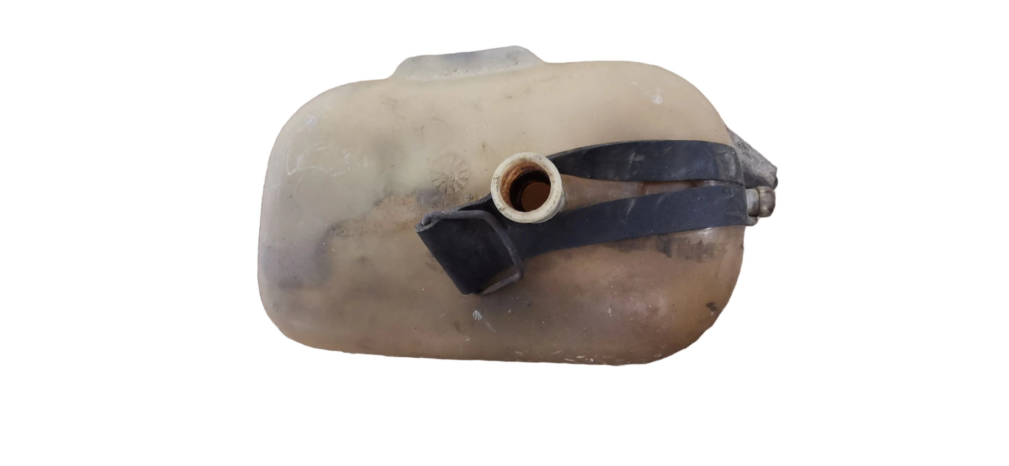 Vase expansion liquide de refroidissement renault R11